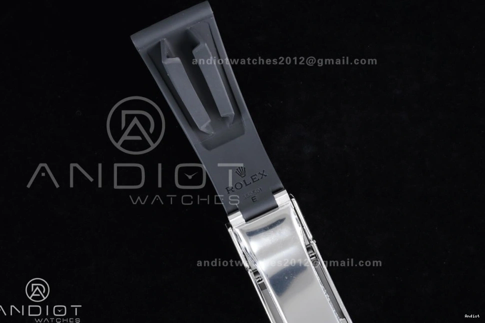 on Dial (Weighted) Oysterflex Silver VSF VS4131 Strap 1:1 Best Diamonds 126519 Daytona Edition Black V2 0306